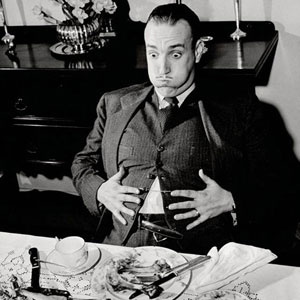 esq-bloated-man-0909-fb-56314313